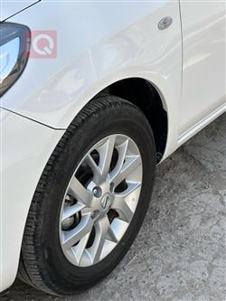 نيسان صني